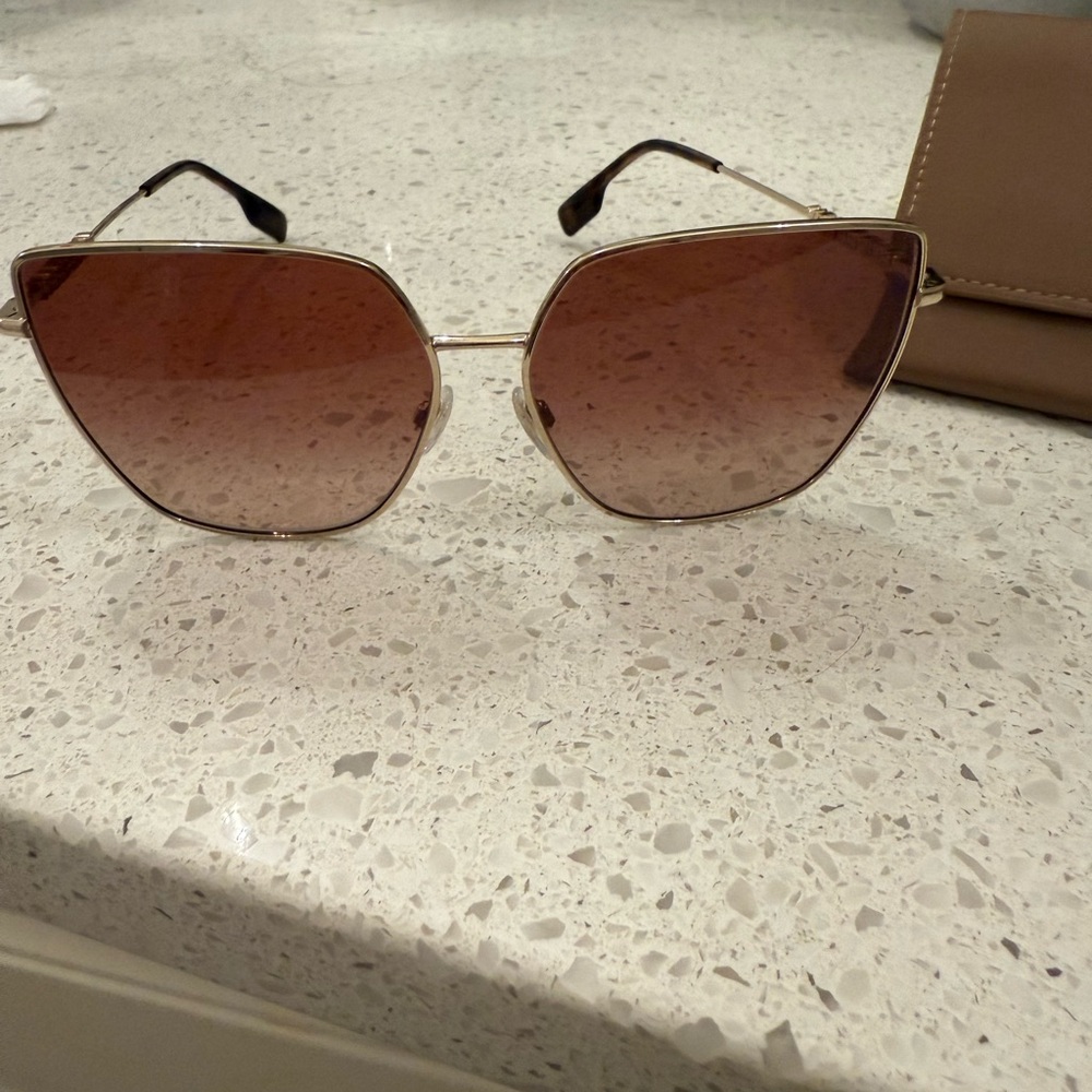 Burberry Gold and Brown Sunglasses Luxurious Accessories